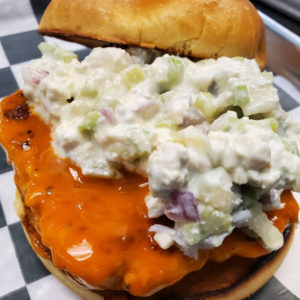 chicagos-best-burgers-the-buffalo-blue-burger